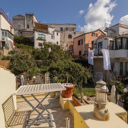 Apartmán Relais Del Mare Con Terrazza Fronte Mare Free Parking Massa Lubrense Exteriér fotografie